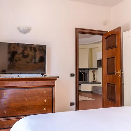 Villa Gialla Aci Catena