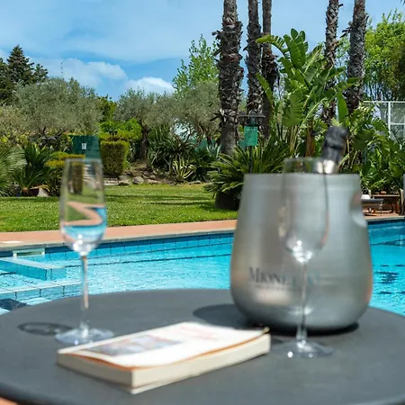Villa Gialla - Private Padel Court *