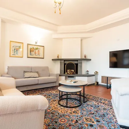 Villa Gialla - Private Padel Court