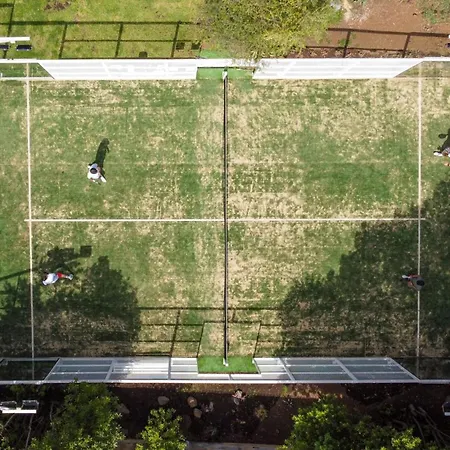 Gialla - Private Padel Court * Aci Catena